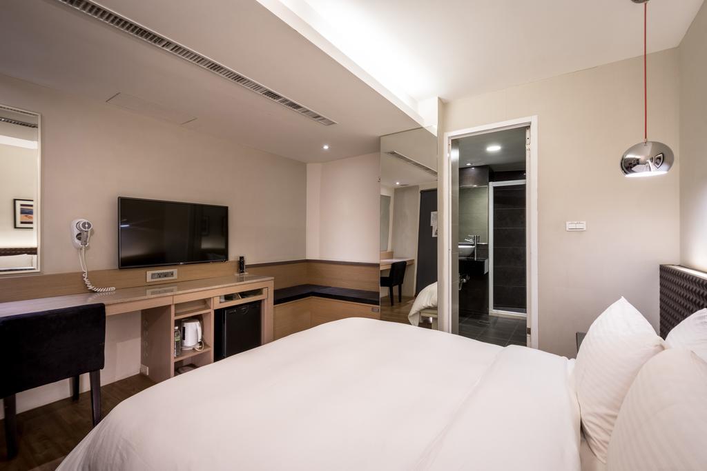 Royal Garden Hotel Тайбэй Экстерьер фото