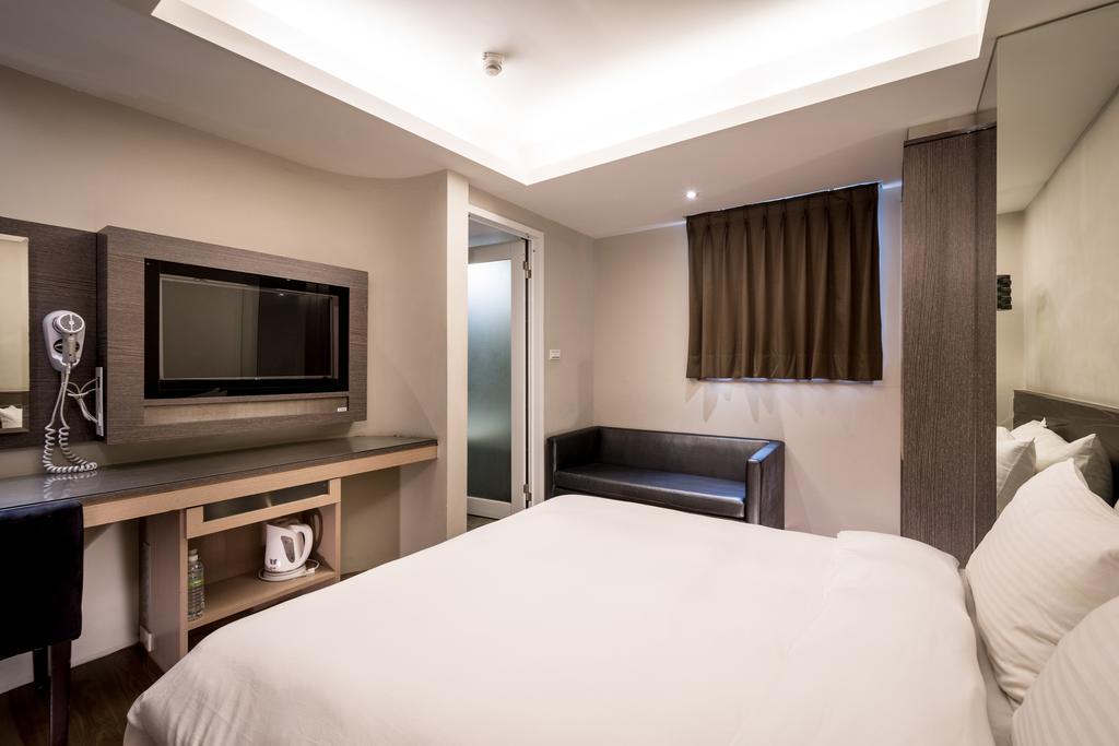 Royal Garden Hotel Тайбэй Экстерьер фото